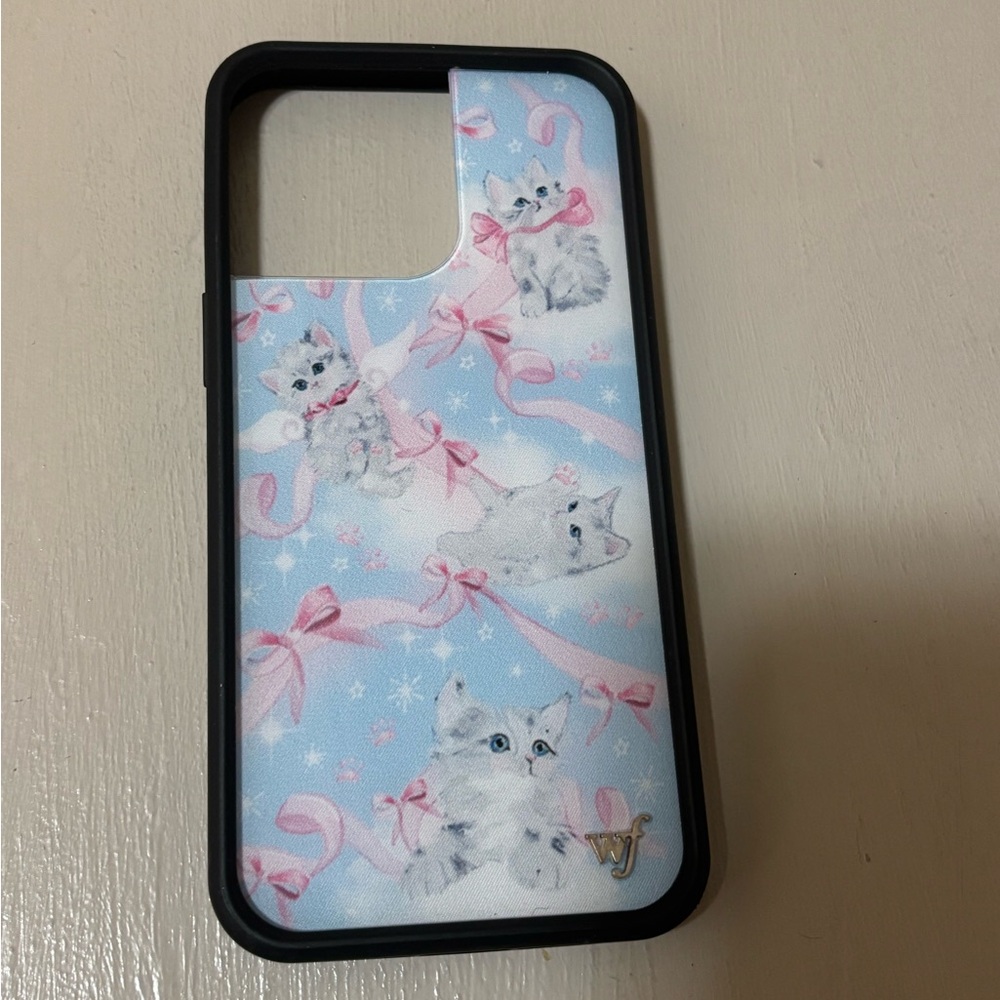 Wildflowers Cat-Themed Phone Case - Light Blue and Pink